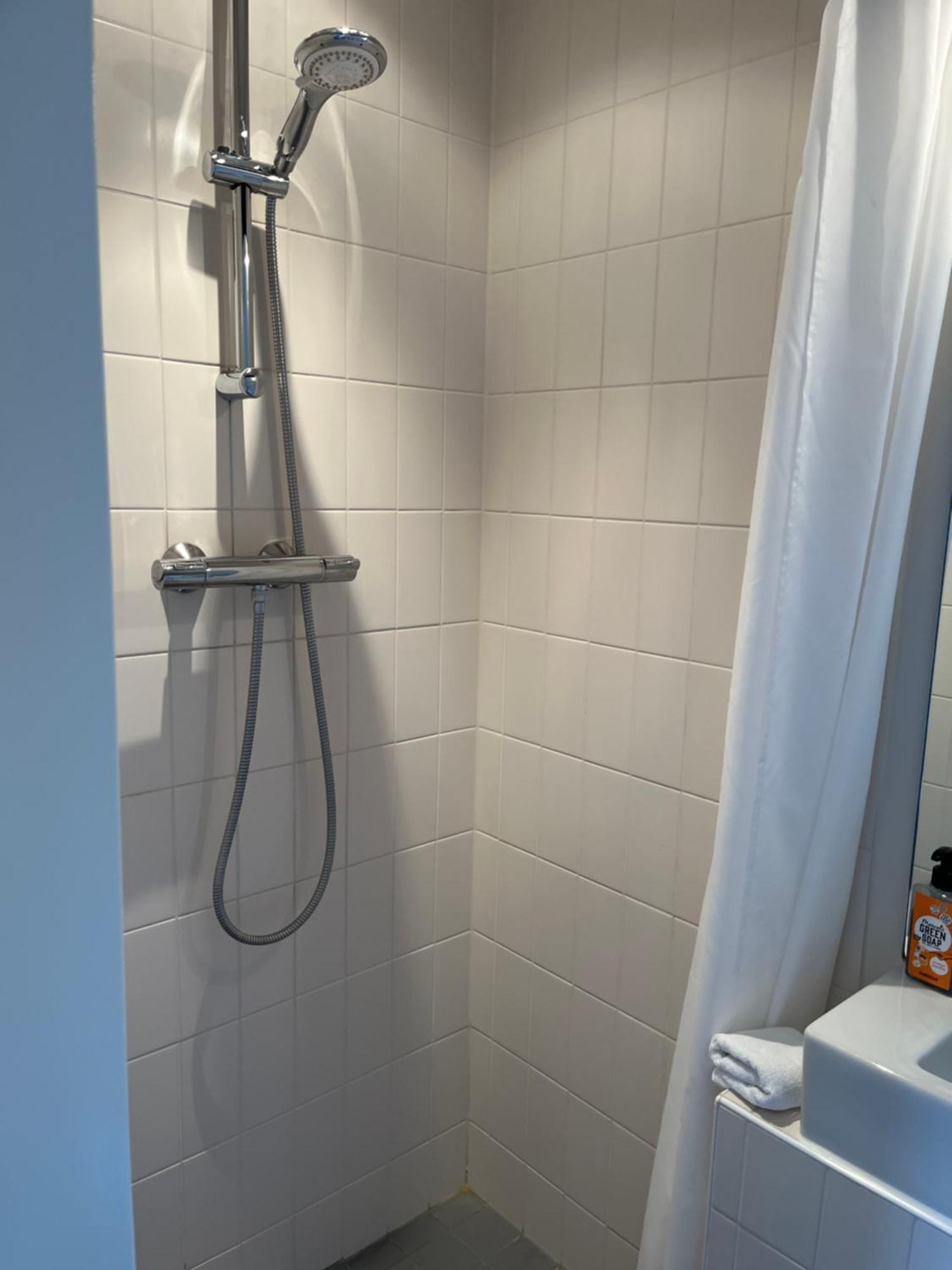 B&B De Dream Leeuwarden Eksteriør billede